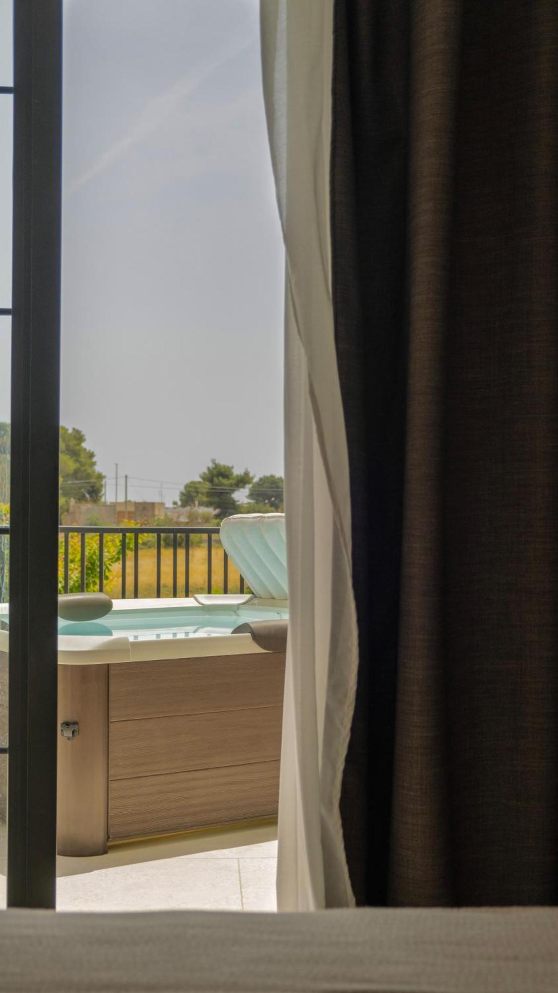 Salento Winery Lodge San Pietro in Bevagna Exterior photo